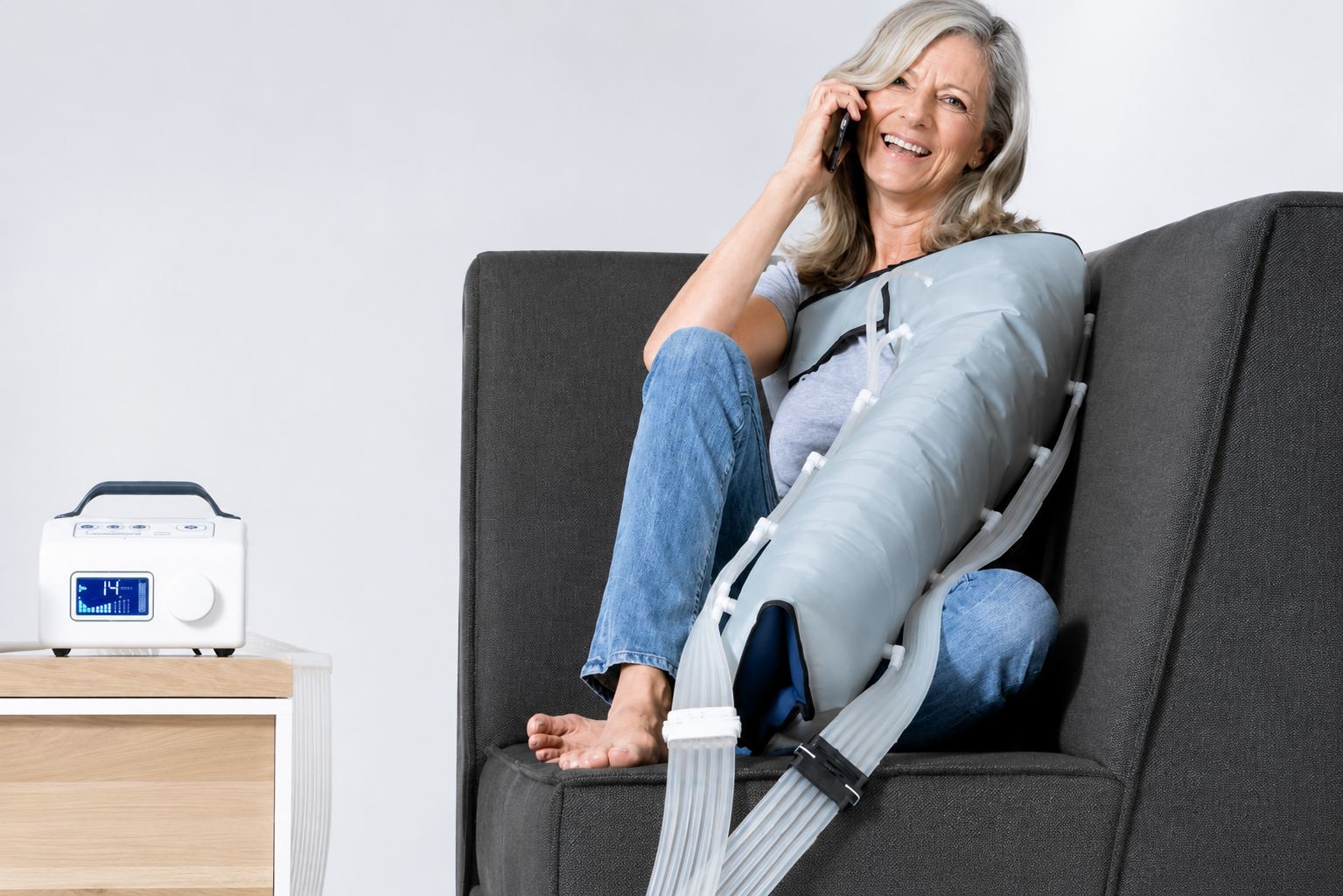 Anwendung der Beinmanschette zur apparativen Kompressionstherapie zuhause